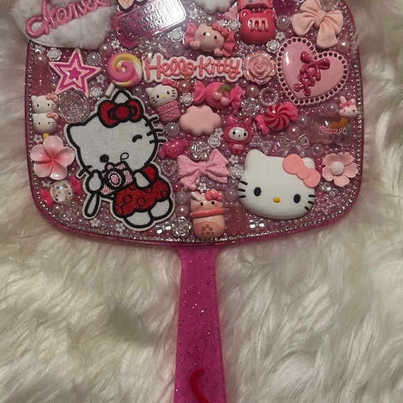 Customized Multi Color Junk Handheld Mirror - Picture 3 of 4